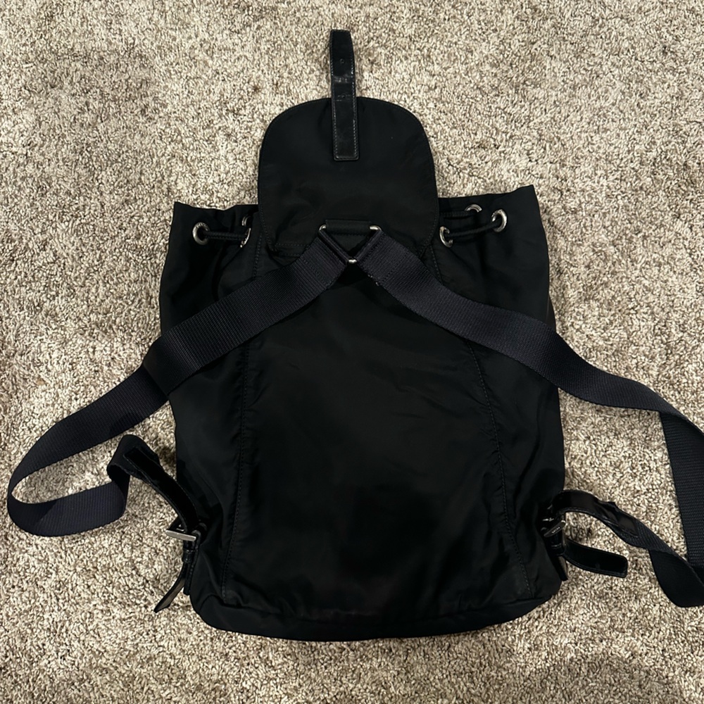Prada backpack - Picture 6 of 8